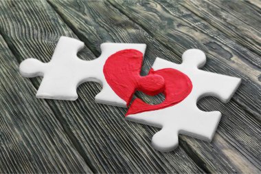Mavi puzzle parçaları 