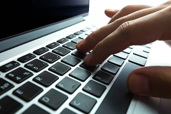 Hand Typing Keyboard Modern Laptop — Stock Photo, Image