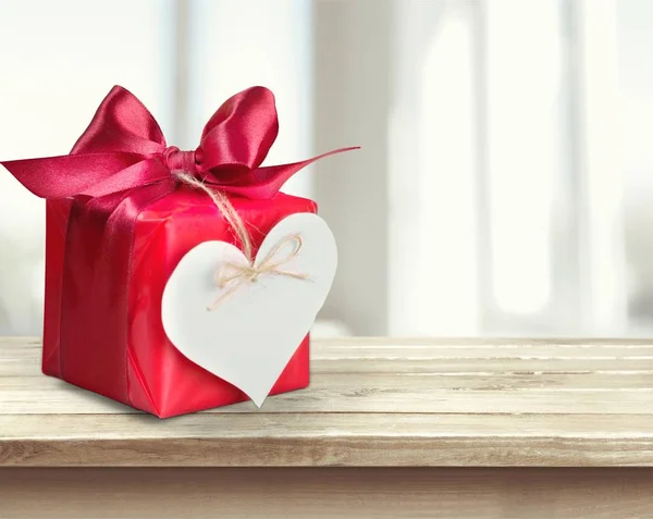 Close Van Doos Van Gift Voor Dag Van Valentijnskaart Achtergrond — Stockfoto