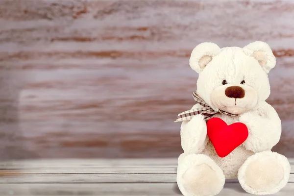 Nallebjörn med hjärta — Stockfoto
