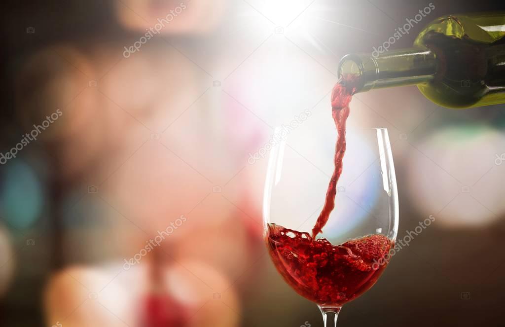 Red wine glass 