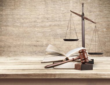 ahşap yargıç çekiç 