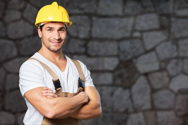 Manliga arbetstagare i hardhat — Stockfoto