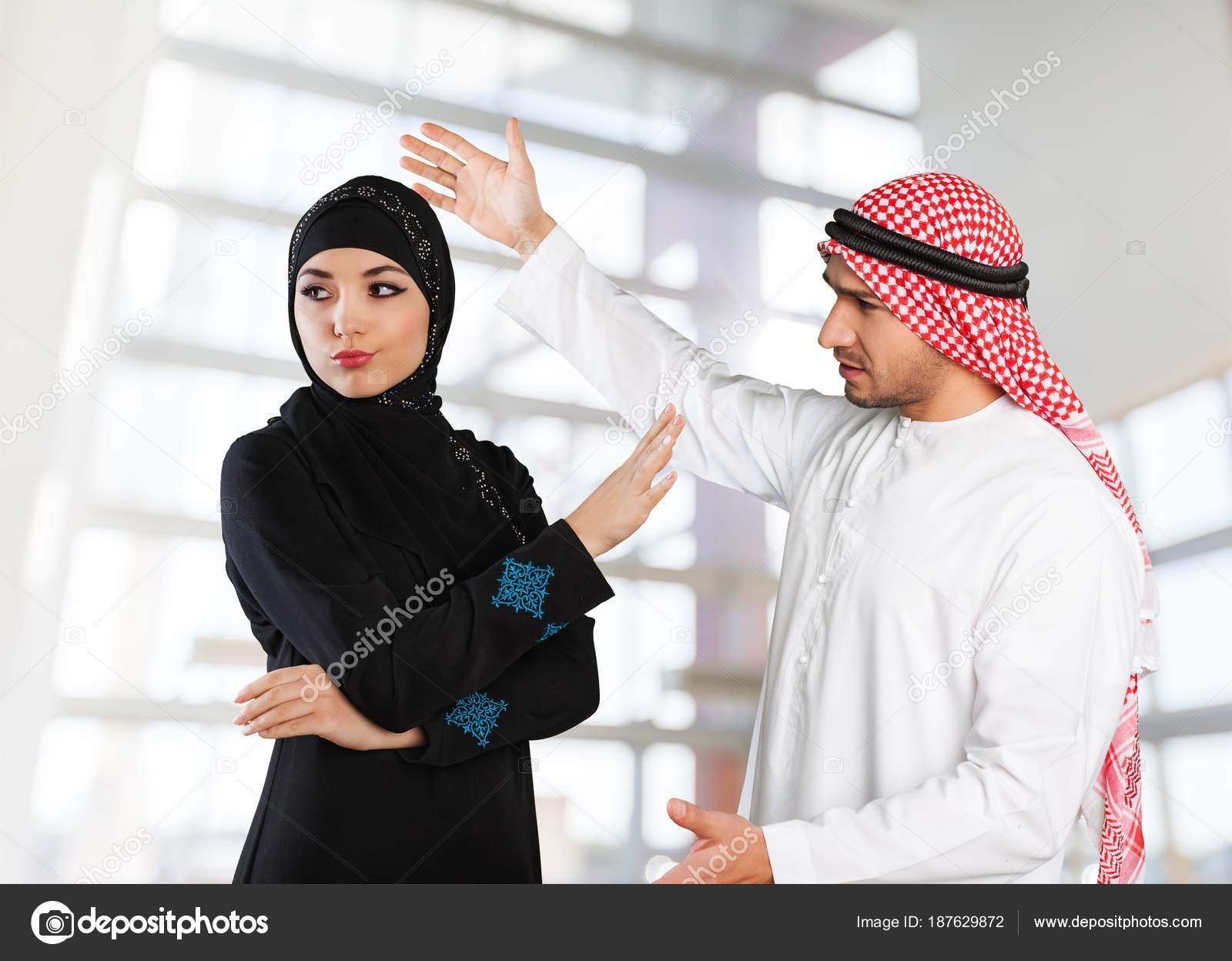 Скачать Бесплатно Исламский Знакомства Мужчина И Женщина