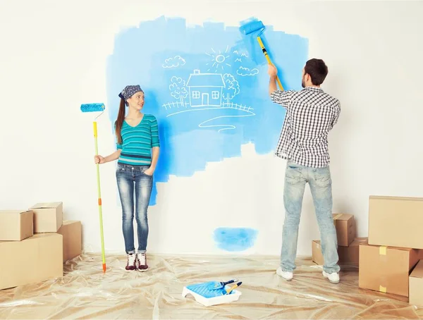 Retrato Feliz Pareja Joven Trabajar Juntos Nueva Habitación —  Fotos de Stock