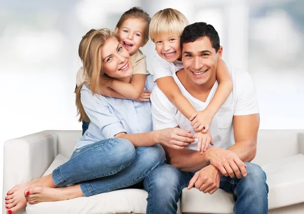 Beautiful smiling family — Stock Photo, Image