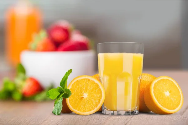 Close Van Verse Smakelijke Jus Orange Glas Tafel — Stockfoto