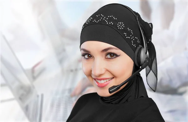 Portrait Young Cute Arabic Woman Headset Background — Stok Foto