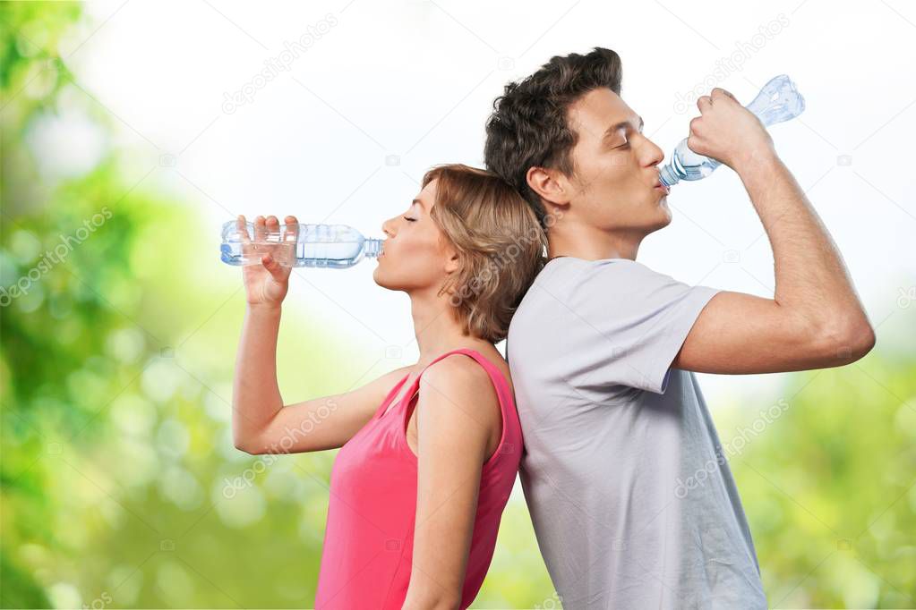 Couple drinking water 