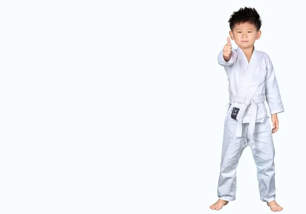 Asiatiska liten Karate pojke — Stockfoto