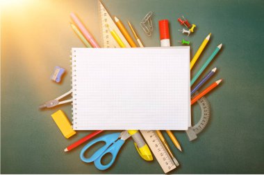 renkli okul kırtasiye, geri okul arka plan