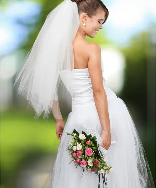 Красивая Невеста Свадебном Платье — стоковое фото