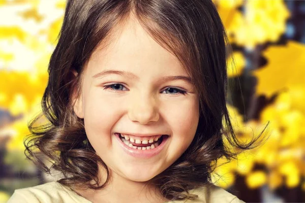 Πορτρέτο Του Χαριτωμένο Κοριτσάκι — Φωτογραφία Αρχείου