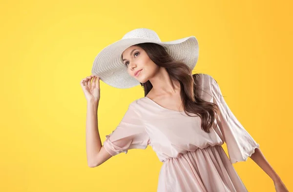 Retrato Una Hermosa Joven Vestido —  Fotos de Stock