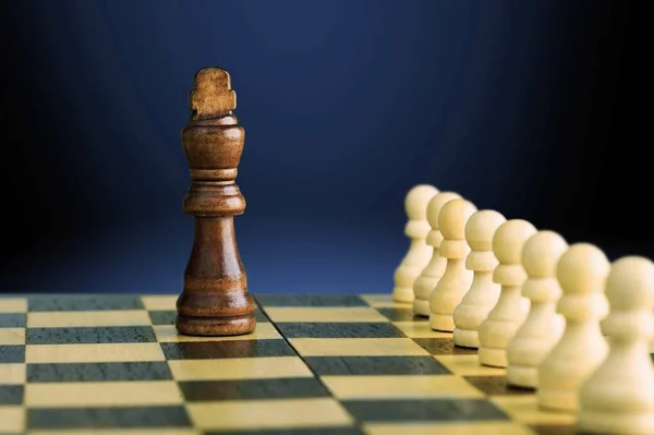 Chess Cijfers Tafel Strategie Concept — Stockfoto