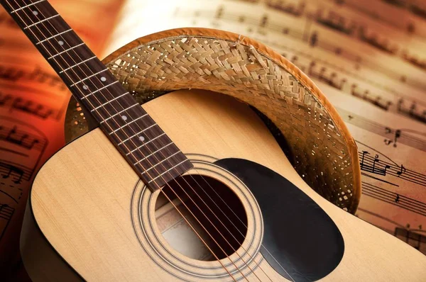 Guitarra Acústica Sobre Fondo Madera — Foto de Stock