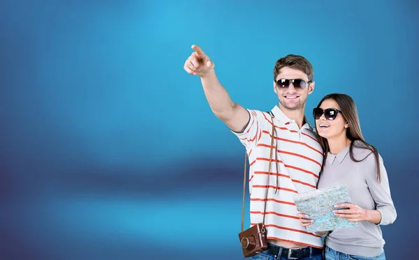 Young Couple Map Blue Background — Stock Photo, Image