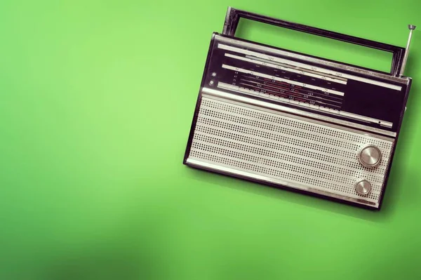 Retro Radio Groene Achtergrond — Stockfoto