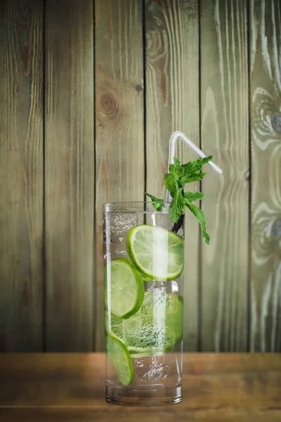 Verse Mojito Cocktail Glas Vergrote Weergave — Stockfoto