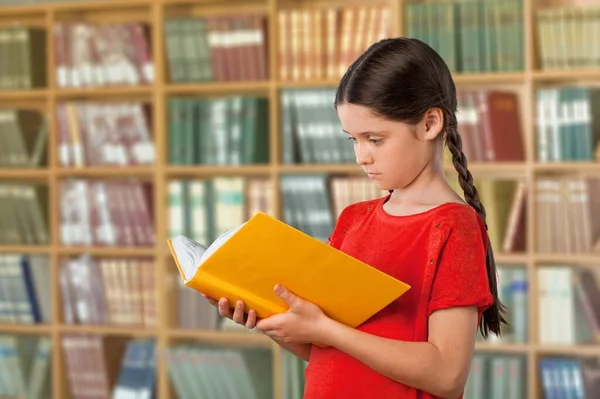 Menina Bonito Com Livro — Fotografia de Stock