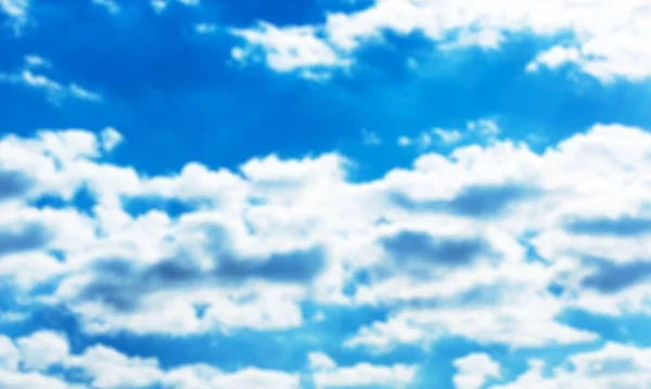 Céu Azul Com Nuvens — Fotografia de Stock