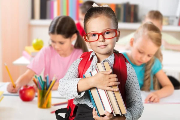 Grupo Estudantes Com Livros Aula — Fotografia de Stock