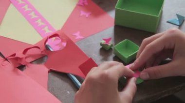 Tablo, el yapımı kağıt el sanatları çocuk yapmak