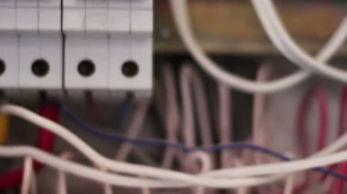 Elektrik sigorta kutusu geçiş