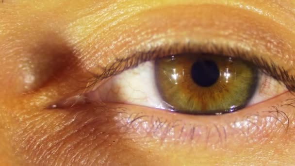 Bolhas de olho humano — Vídeo de Stock