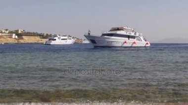 Mısır'daki Beach. Resort kırmızı Yalı