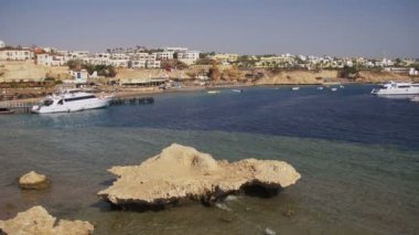 Mısır'daki Beach. Resort kırmızı Yalı
