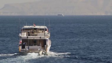 Tekne yüzen Red Sea'deki/daki cruise