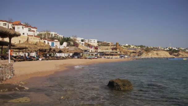 Playa en Egipto. Resort Costa del Mar Rojo — Vídeos de Stock