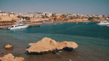 Mısır'daki Beach. Resort kırmızı Yalı