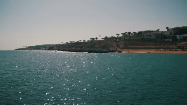 Playa en Egipto. Resort Costa del Mar Rojo — Vídeo de stock