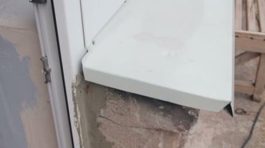 Pencere çerçeve Euro Windows yuvada Hornets.