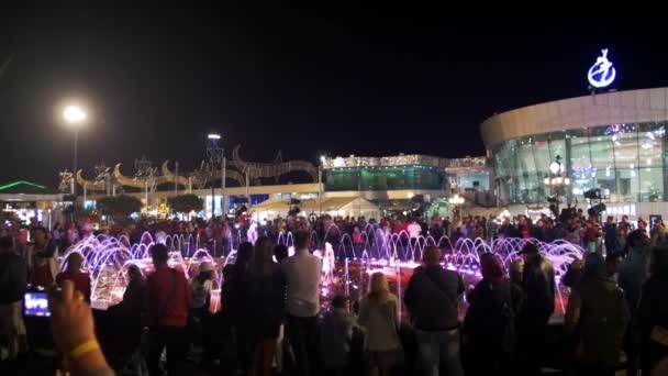 Fontaine sur la place Soho la nuit, Egypte — Video