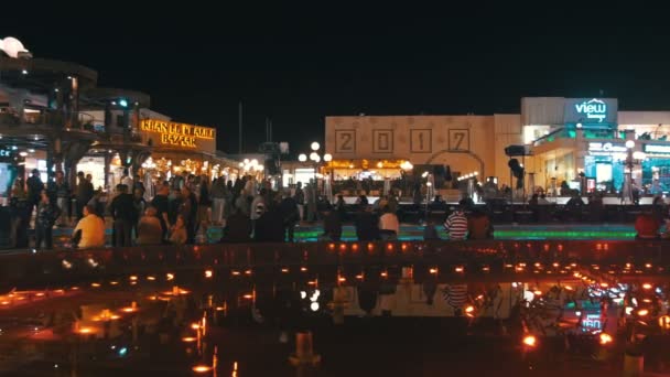 Soho Square in de nacht in Sharm El Sheikh, Egypte — Stockvideo