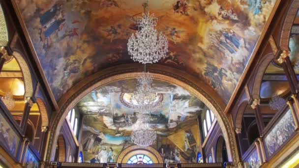 Iglesia Cristiana, Icono Divino, Altar y Religión Interior — Vídeos de Stock