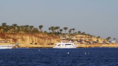 Kızıl Deniz demir, mavi yolculuk.