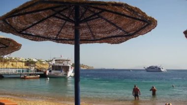 Plaj şemsiye ve şezlong Mısır Kızıldeniz