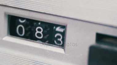 Mekanik sayaç bant ses kaset çalar