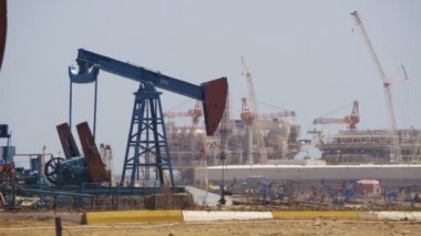 Yağ pompaları. Petrol pompa istasyonu çıkarma