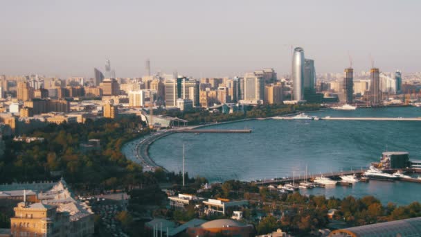 Panoramatické Vew shora do města Baku, Ázerbájdžán — Stock video