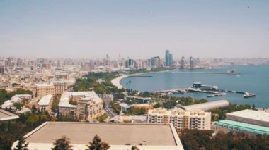 Bakü, Azerbaycan'ın şehre yukarıdan panoramik Vew