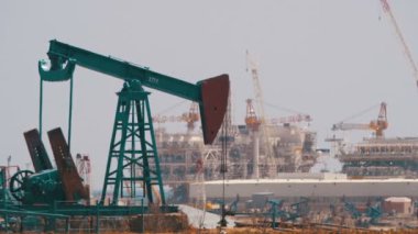 Yağ pompaları, pompa jack. Fosil yakıt enerji, eski birim pompa