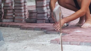 Alt döşeme parke taşı döşeme