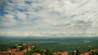 Sighnaghi, Georgia. Panoramik şehir manzara. Timelapse