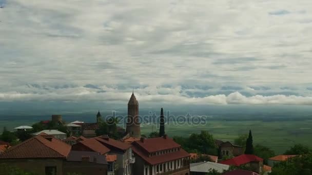 Sighnaghi, Gruzie. Pohled shora na krajinu města. Časová prodleva — Stock video