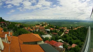 Sighnaghi, Georgia. Panoramik şehir manzara. Timelapse